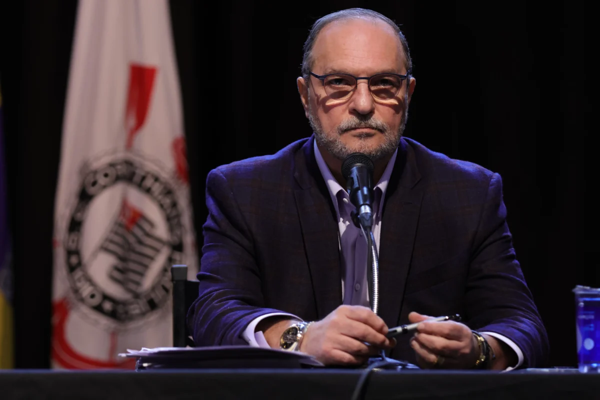 Vice-presidente do Conselho questiona afastamento de Romeu Tuma Jr. no Corinthians