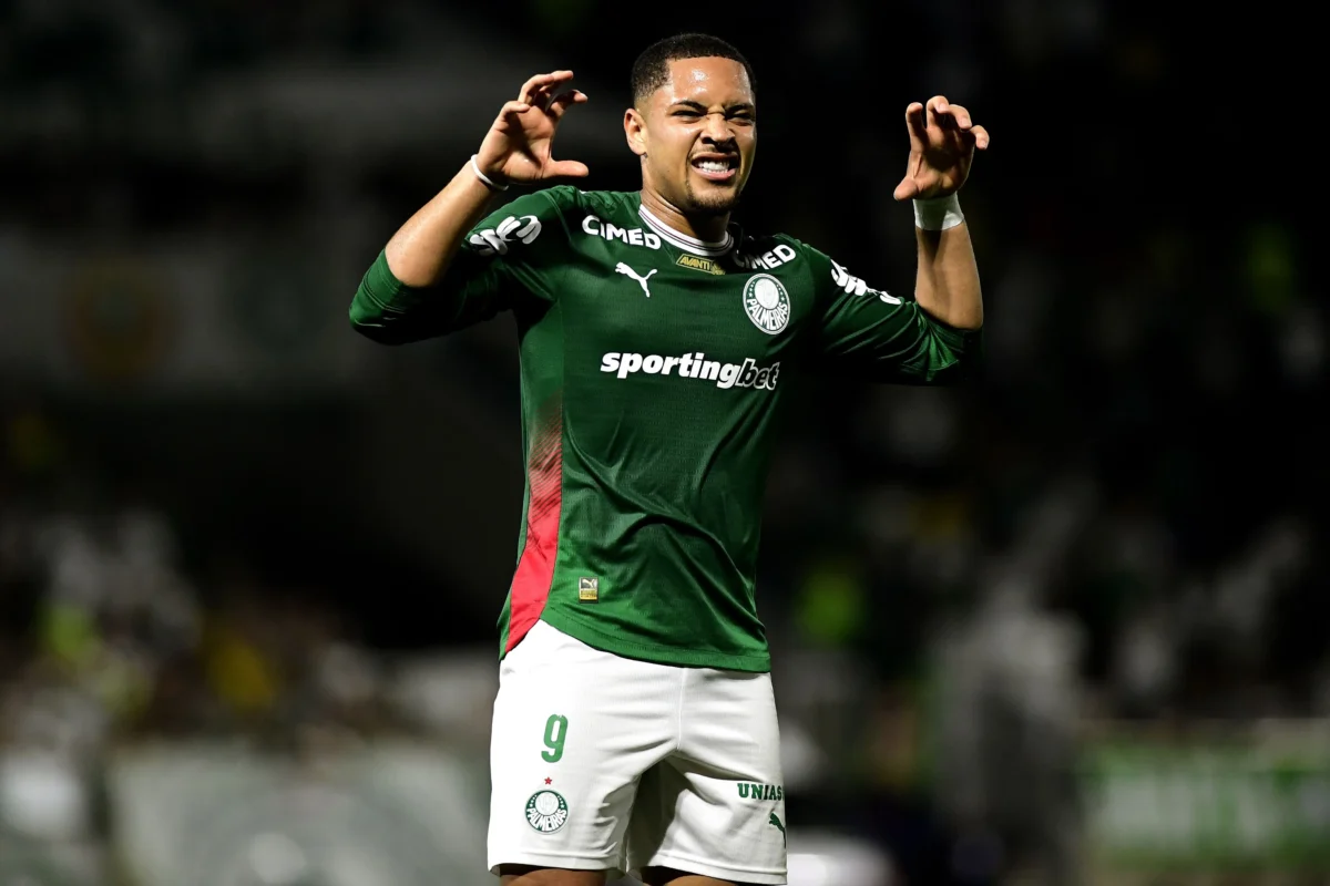 Vitor Roque: o potencial "leão" que interessa a Abel Ferreira no Palmeiras
