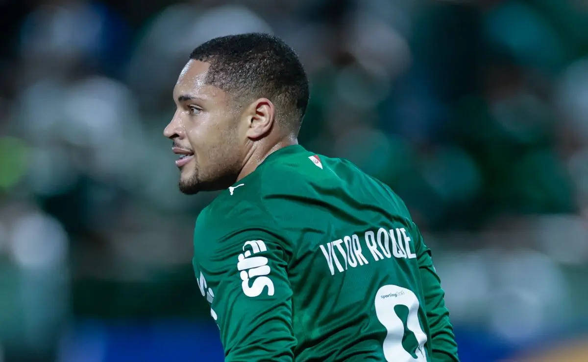 Vitor Roque inicia no banco na escalação do Palmeiras contra o Novorizontino Vitor Roque inicia no banco na escalação do Palmeiras contra o Novorizontino