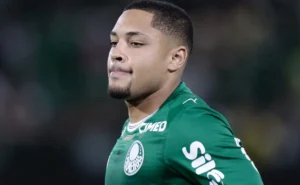 Vitor Roque: Palmeiras intensifica preparação para final com Abel Ferreira