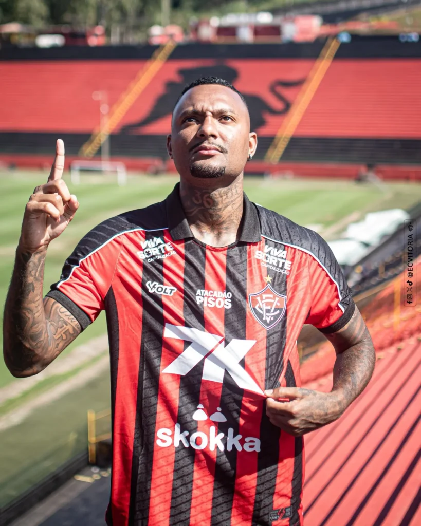 Vitória: Luan Cândido retorna contra o Atlético-MG