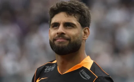 Yuri Alberto e Kaio César reforçam o Corinthians contra o Coritiba; estreia de Jesse Lingard adiada Yuri Alberto e Kaio César reforçam o Corinthians contra o Coritiba; estreia de Jesse Lingard adiada