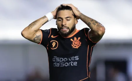 Yuri Alberto confirma ausência contra o Santos e projeta retorno na rodada seguinte Yuri Alberto confirma ausência contra o Santos e projeta retorno na rodada seguinte