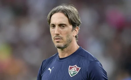 Zubeldía aposta em Castillo como centroavante e a aposta funciona contra o Atlético-MG